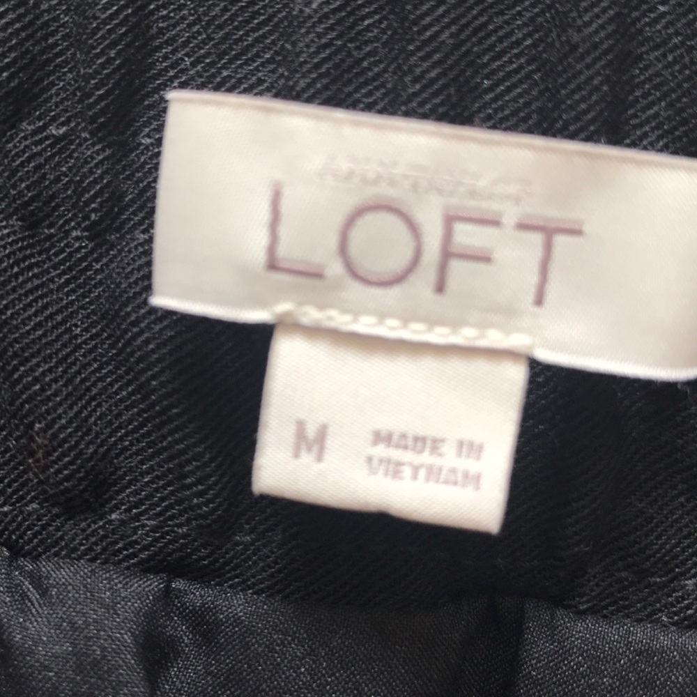 LOFT MINI SKIRT - Picture 3 of 6